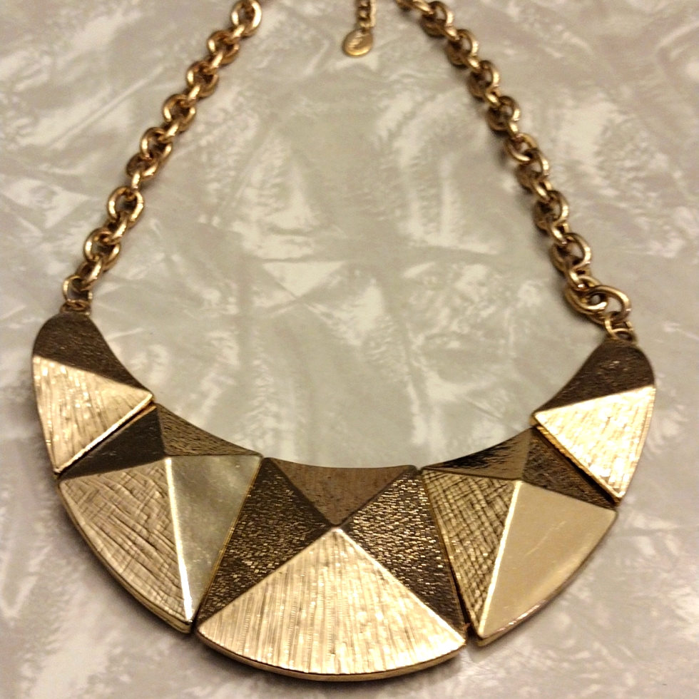 Icing Linked Gold Medallions Bib Chain Necklace 16$